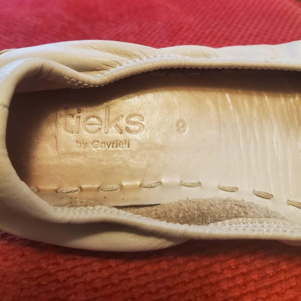 Tieks sz. 9